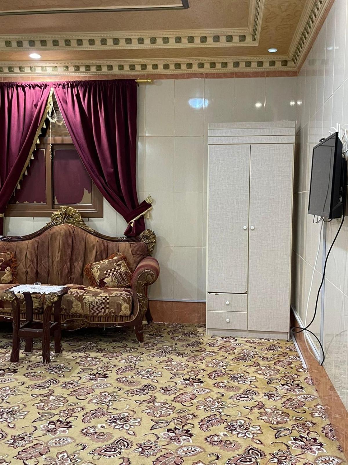 دار اليقين Apartemen